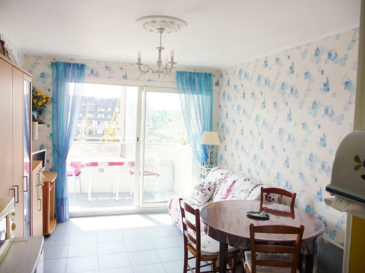 Appartement CAP HORN ensoleillé face port à Courseulles-sur-Mer Extérieur photo