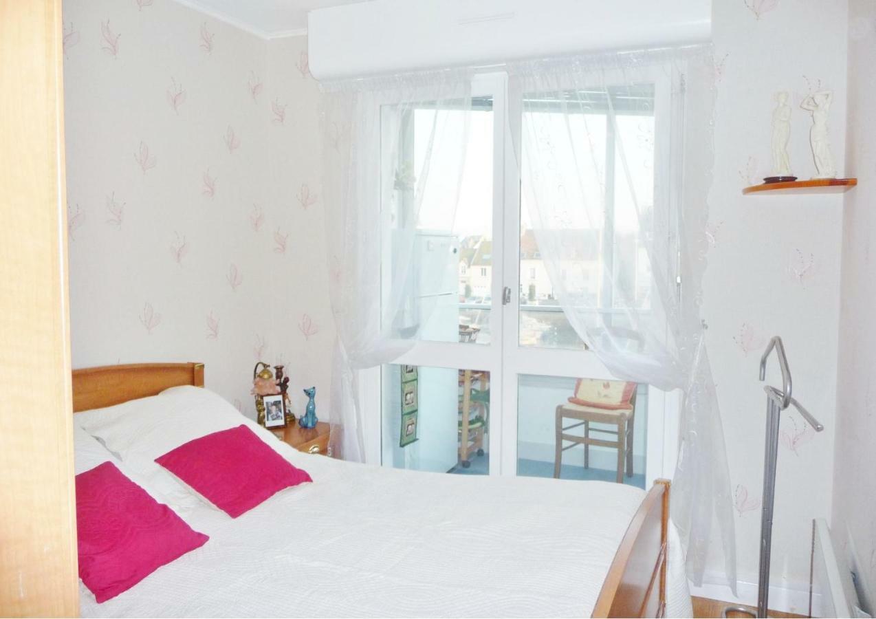 Appartement CAP HORN ensoleillé face port à Courseulles-sur-Mer Extérieur photo